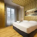 Hotel Nh 4*
