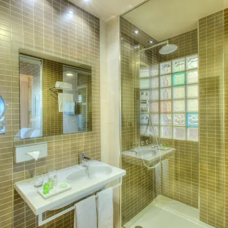 Nh Hotell Ourense