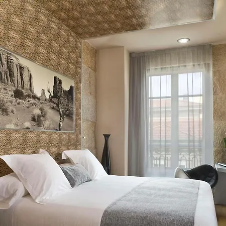 Hotell Nh 4*