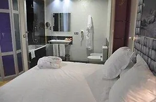 Nh Hotell