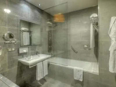 Nh Hotell