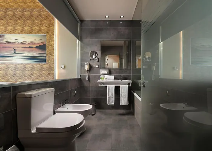 Nh Hotell 4*